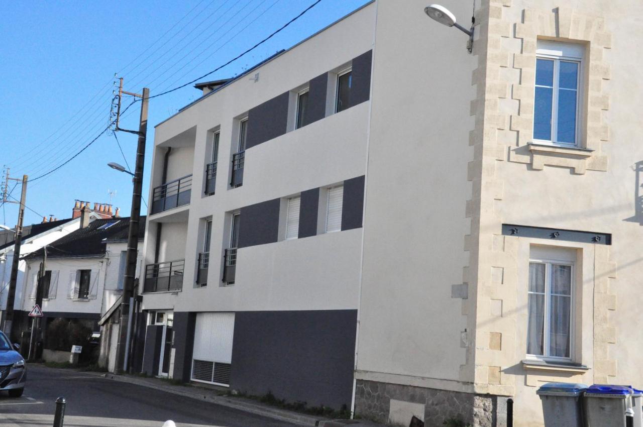 Appartement Grand Et Lumineux T2 A 2 Pas De La Riviere Erdre Et Proche Du Centre *